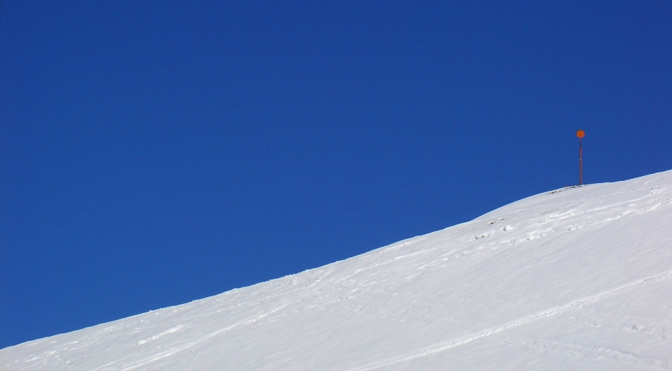 Montagne neige hiver ciel