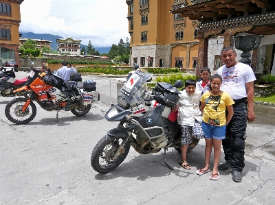 Foto Pessoas asiático veículo motocicleta