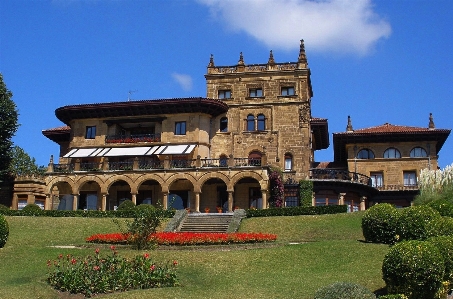 Nature architecture sky lawn Photo