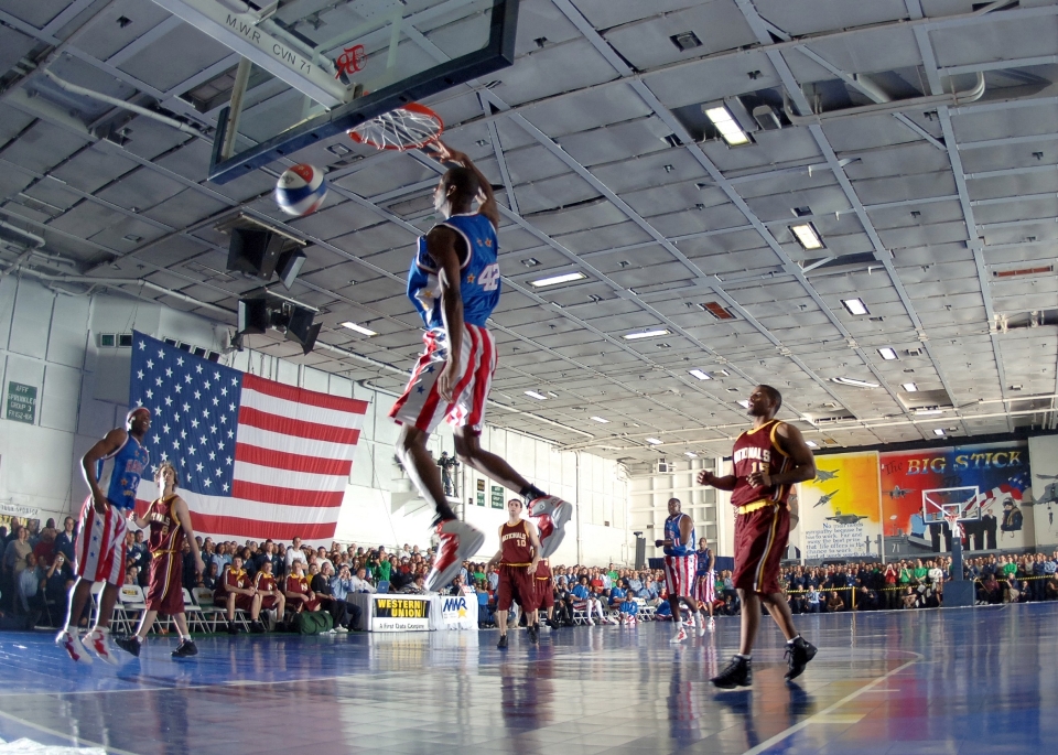 Estructura baloncesto fútbol arena