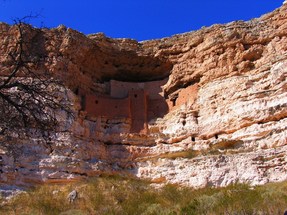 Paisaje naturaleza césped rock