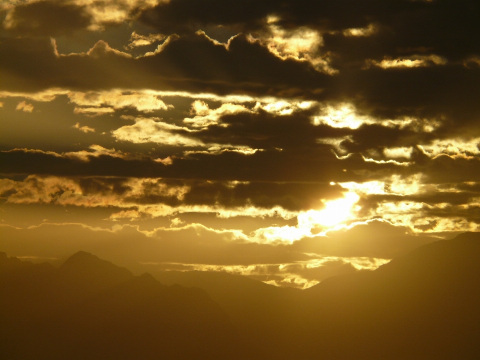 地平線 クラウド 空 太陽