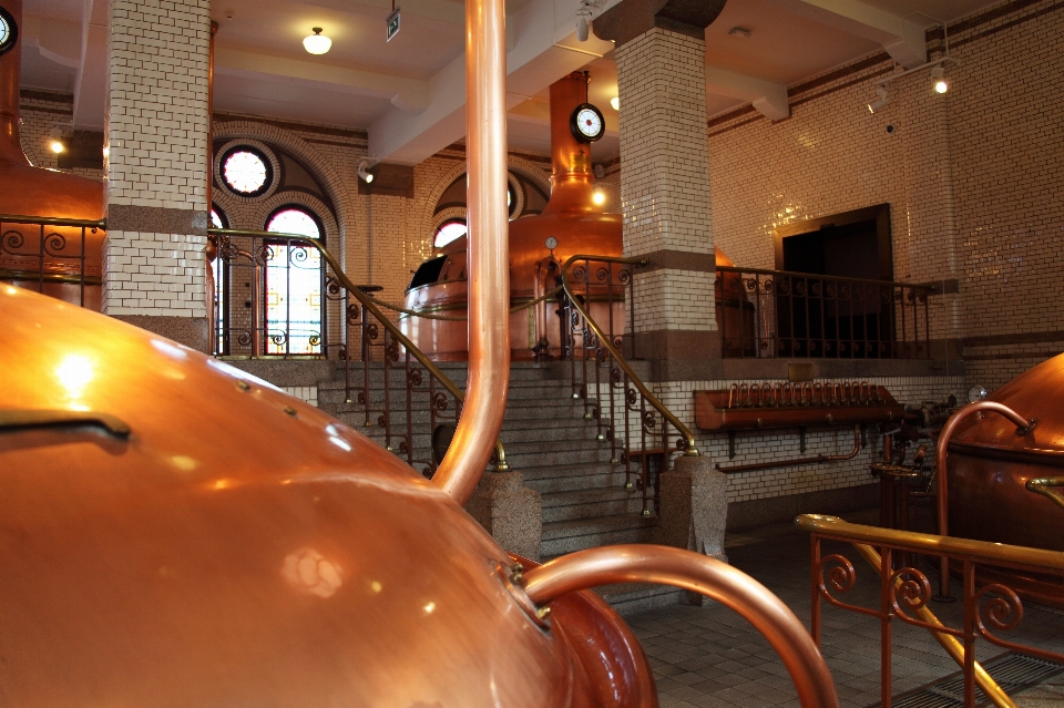 Tube interior restaurant bar