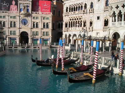 Foto Acqua barca città canale
