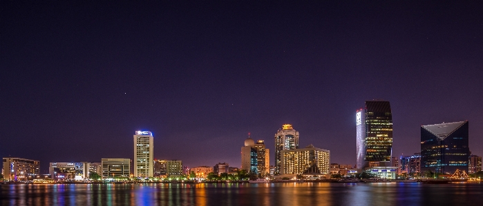 Water horizon architecture skyline Photo