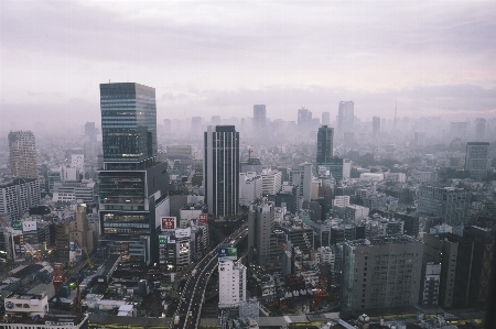 Foto Cakrawala kaki langit kota gedung pencakar