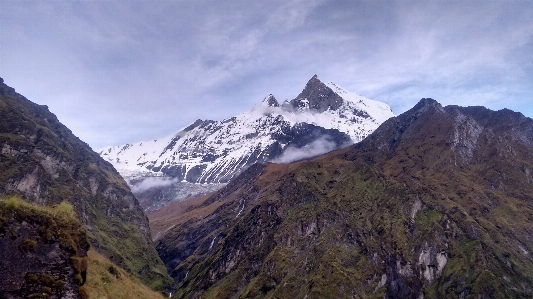 Foto Bentang alam pegunungan
 gunung