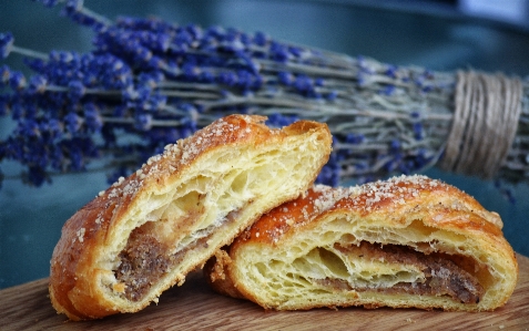 Table flower food croissant Photo