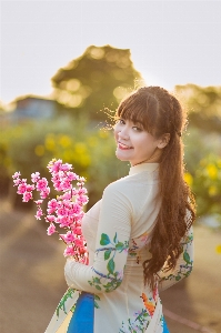 Foto Pianta ragazza fiore primavera