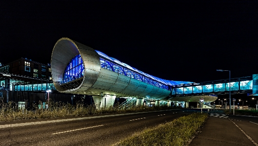 ライト 建築 構造 鉄道 写真