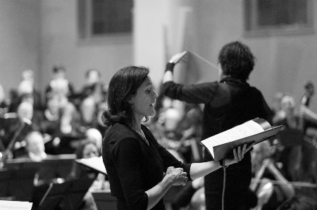 Person music black and white crowd Photo