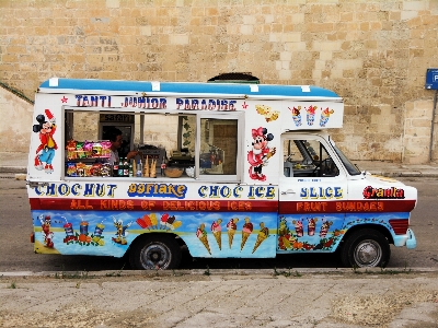 Foto Auto hielo vehículo helado