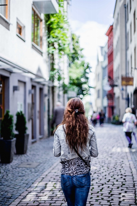 Pedestrian winter woman road