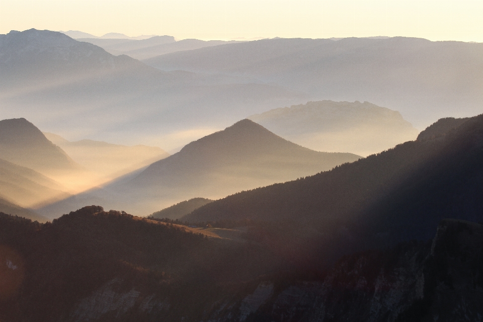 Paesaggio natura orizzonte selvaggia
