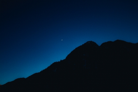 Horizon mountain light cloud Photo