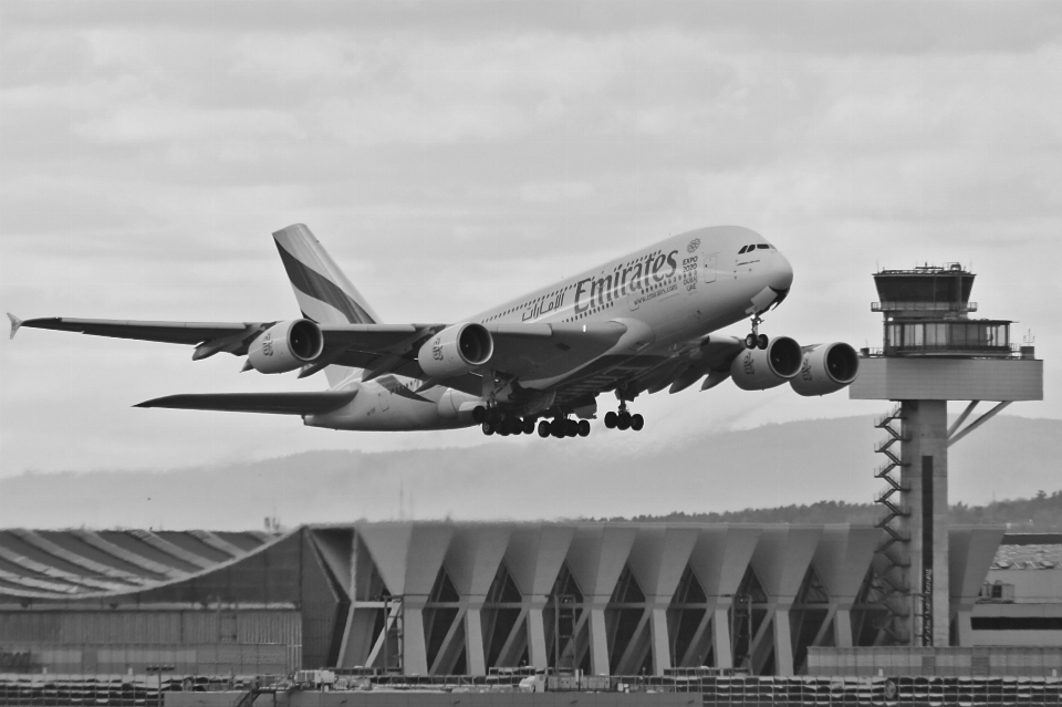 Bianco e nero
 volare aereo veicolo