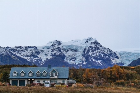 風景 荒野
 山 雪 写真