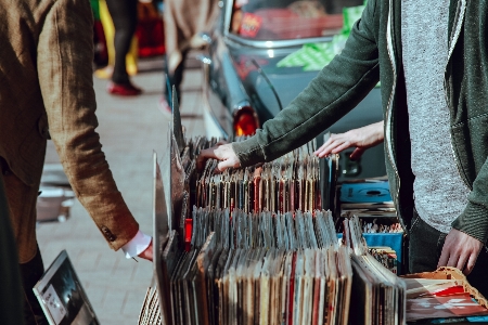 Hand aufzeichnen musik vinyl Foto