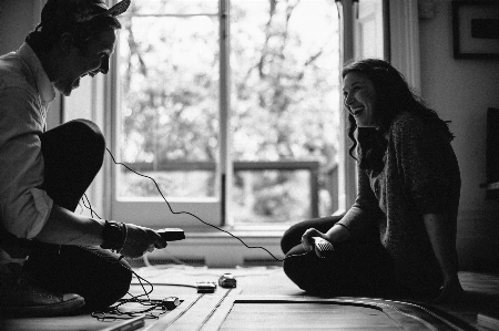 Person schwarz und weiß
 weiss fotografie Foto