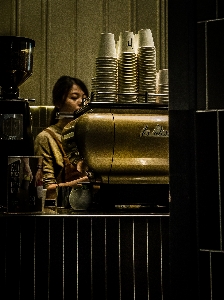 Foto Cafeteria café mulher guitarra