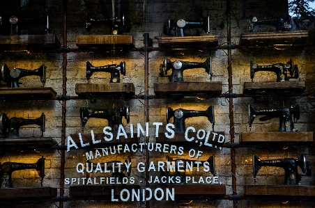 Night window shop store Photo