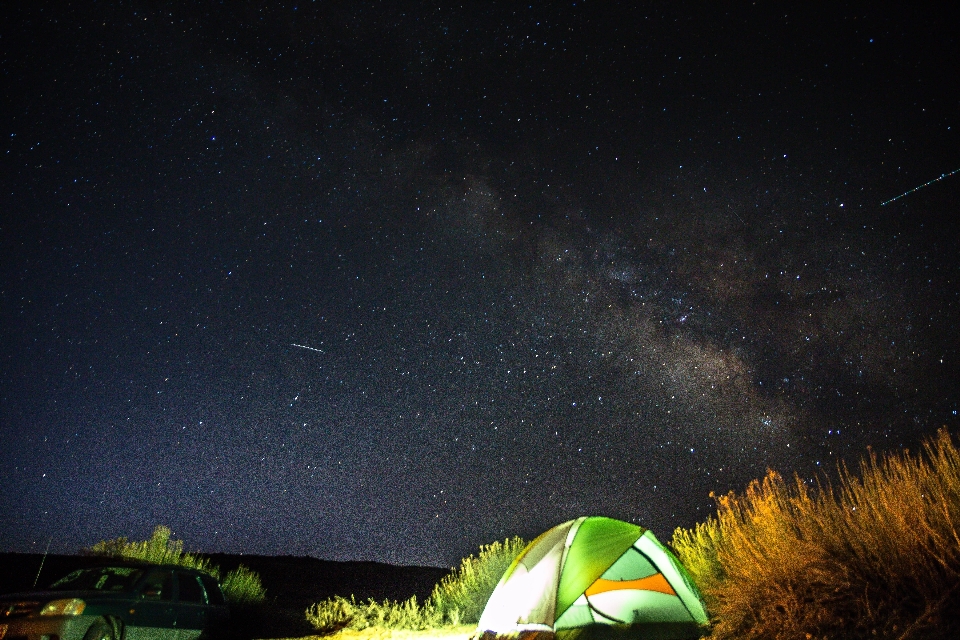 Niebo noc gwiazda atmosfera