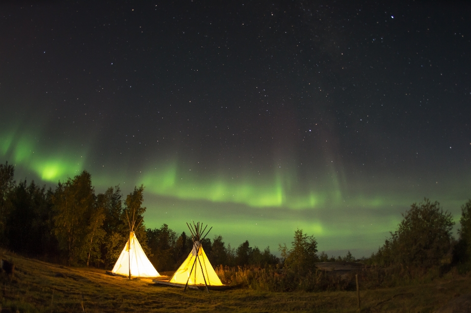 Noche atmósfera aurora