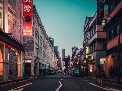 Photo Route rue nuit ville