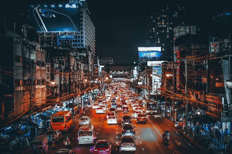 Straße horizont verkehr nacht