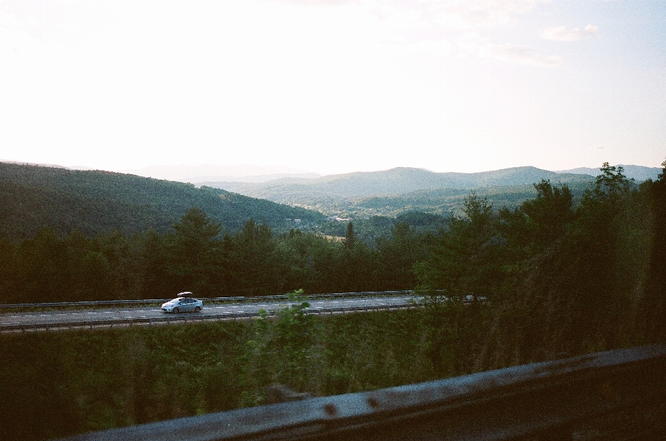 Gunung pagi bukit danau