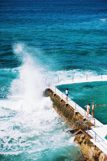 Spiaggia mare costa acqua