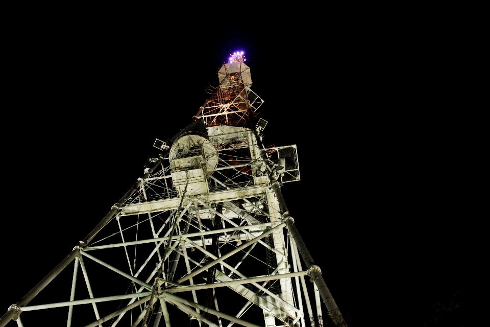 Nacht riesenrad
 turm wahrzeichen