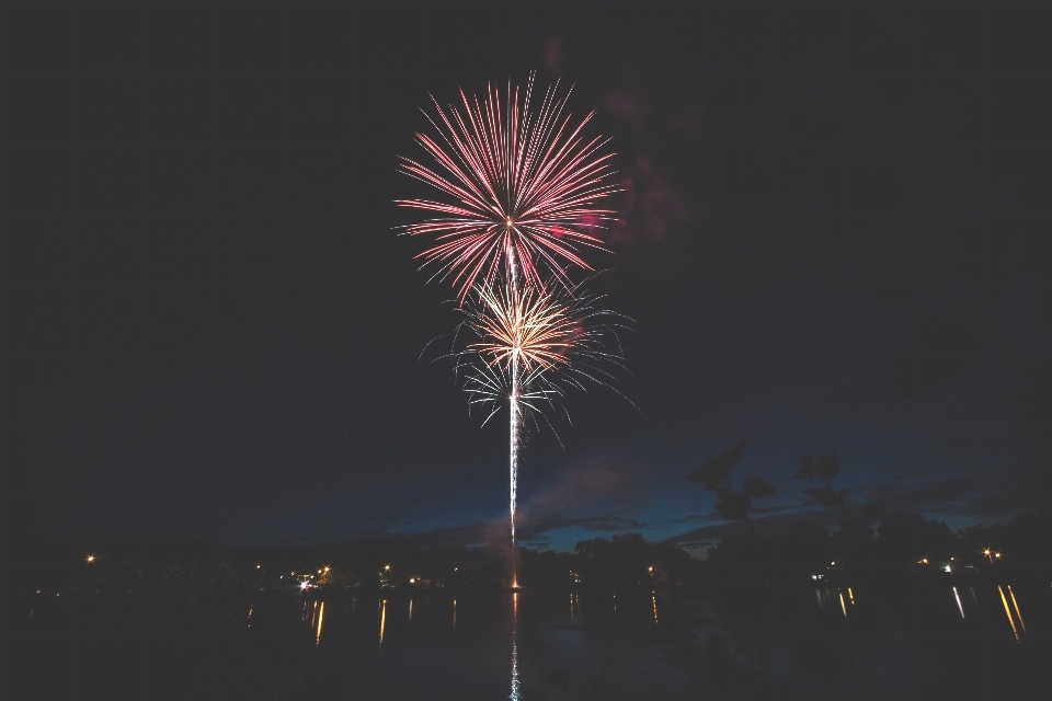 Des loisirs feux d'artifice événement de plein air
