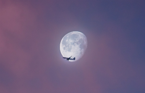 空 雰囲気 車両 月 写真