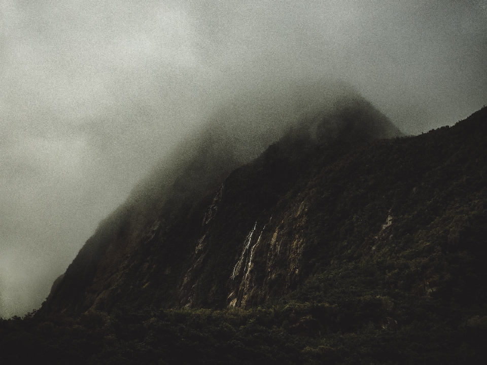 Naturaleza montaña nube cielo