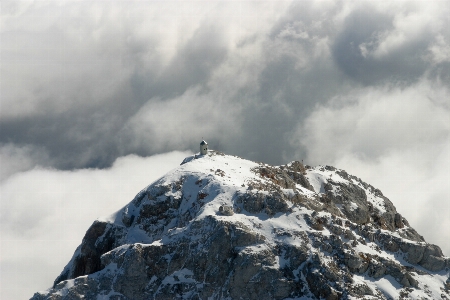 Foto Montanha neve inverno nuvem