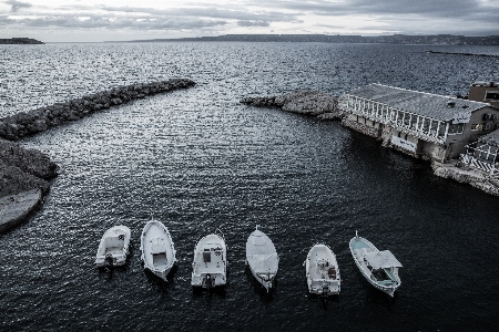 Foto Mare costa acqua nube