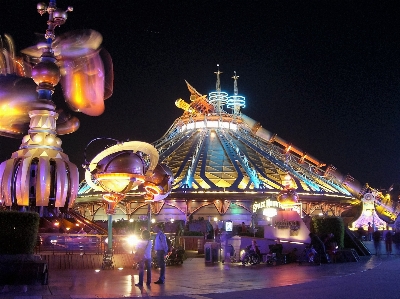 Night recreation amusement park Photo