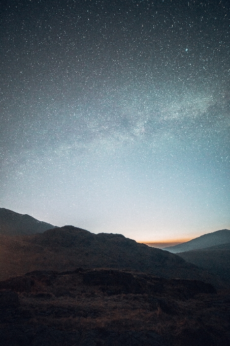 Horizon montagne ciel nuit