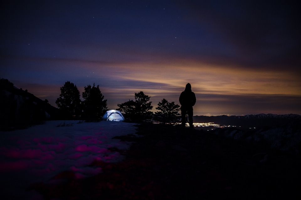 Sea horizon silhouette mountain