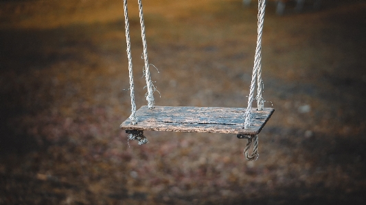 Water rope wood play Photo