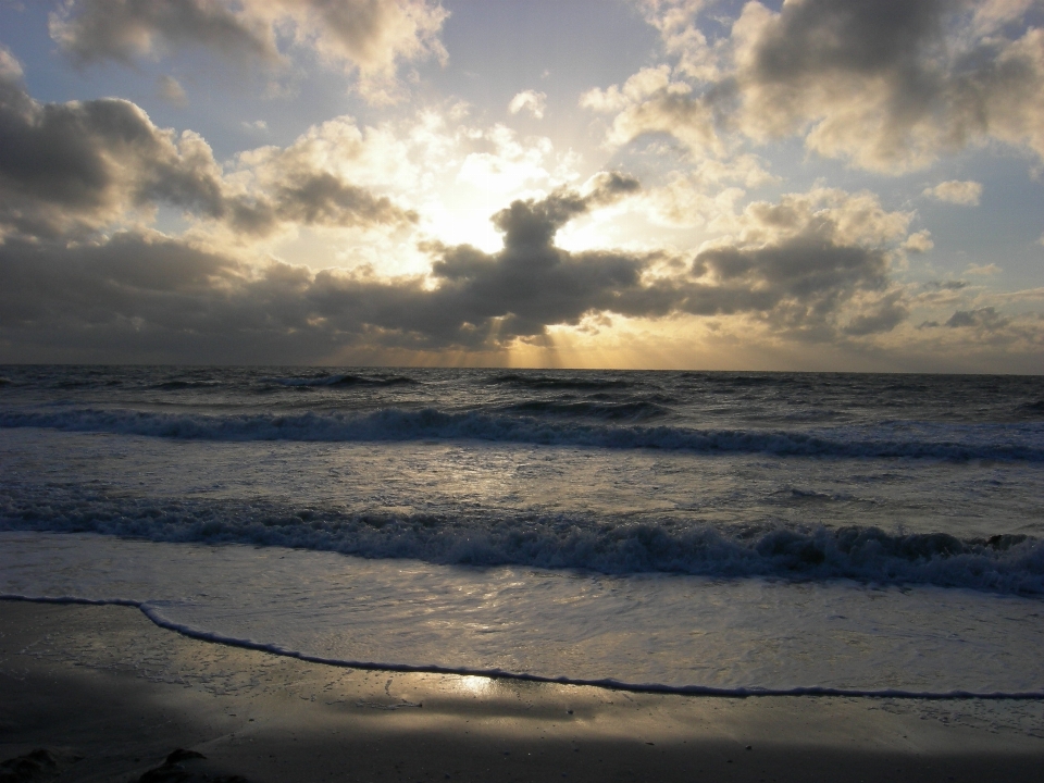 Praia paisagem mar costa