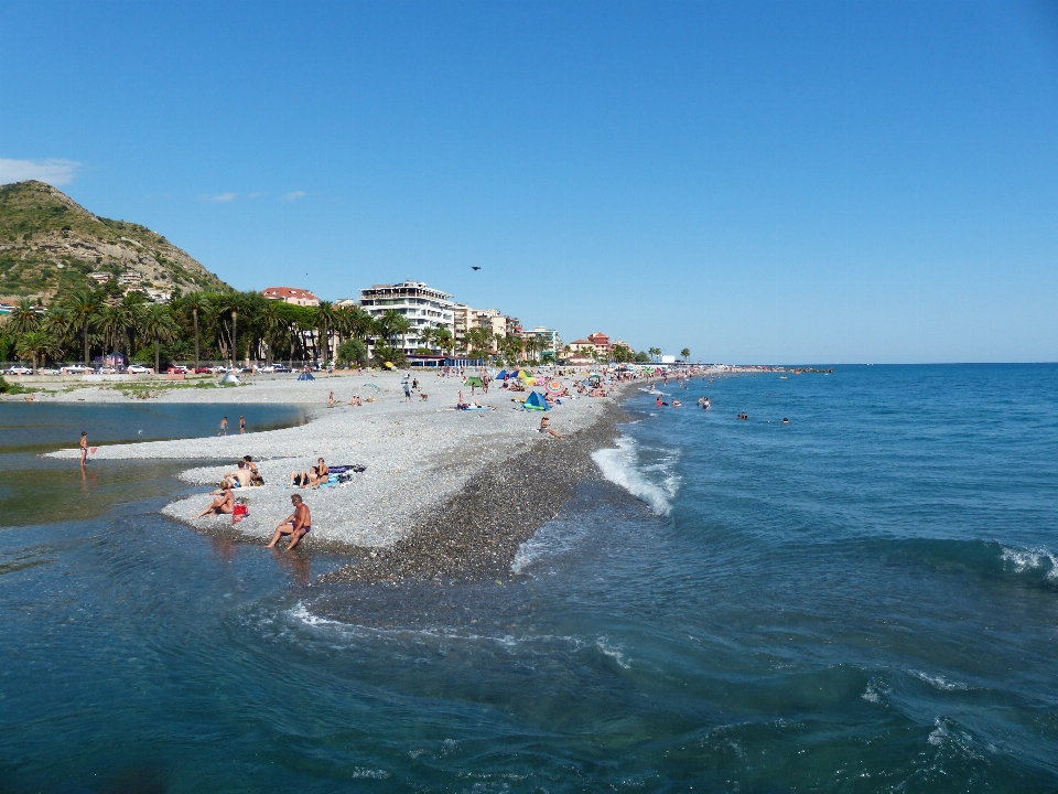 Spiaggia mare costa acqua