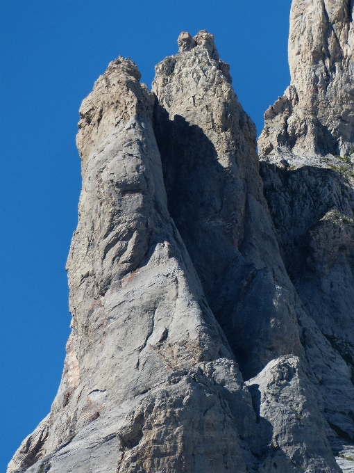 Rock montagna cielo catena montuosa
