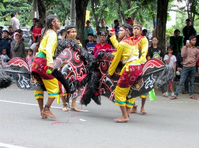 Foto Desfile cultural
 artes performáticas
 evento dança folclórica
