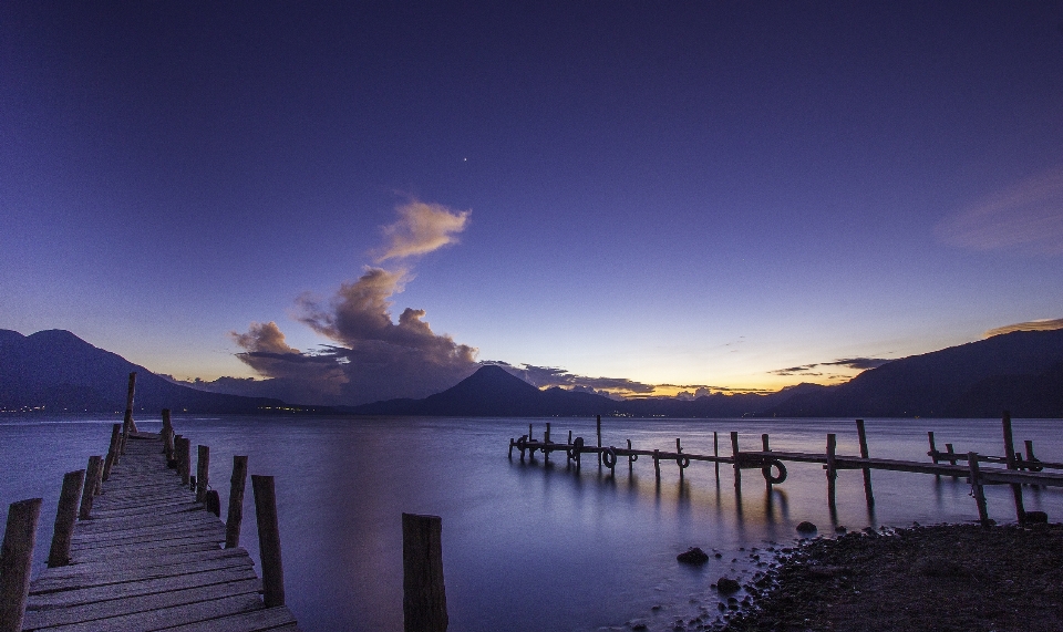 Lago céu nuvem mar