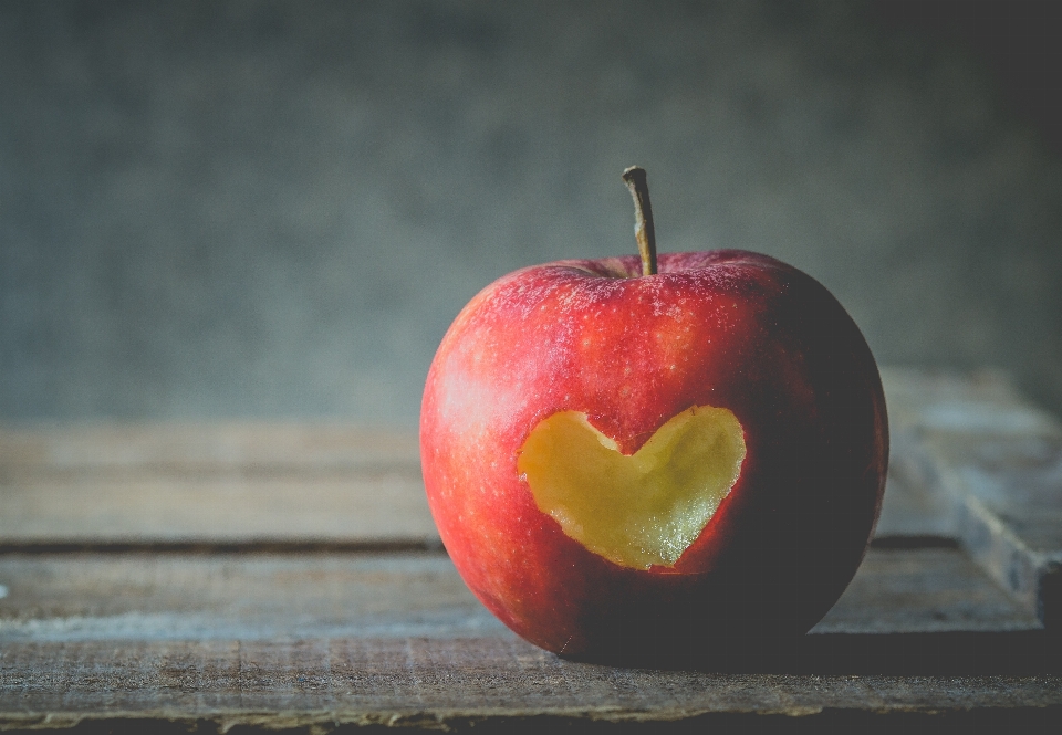 Apple frutas fruta coração