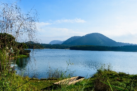 Lake beautiful picturesque romantics Photo