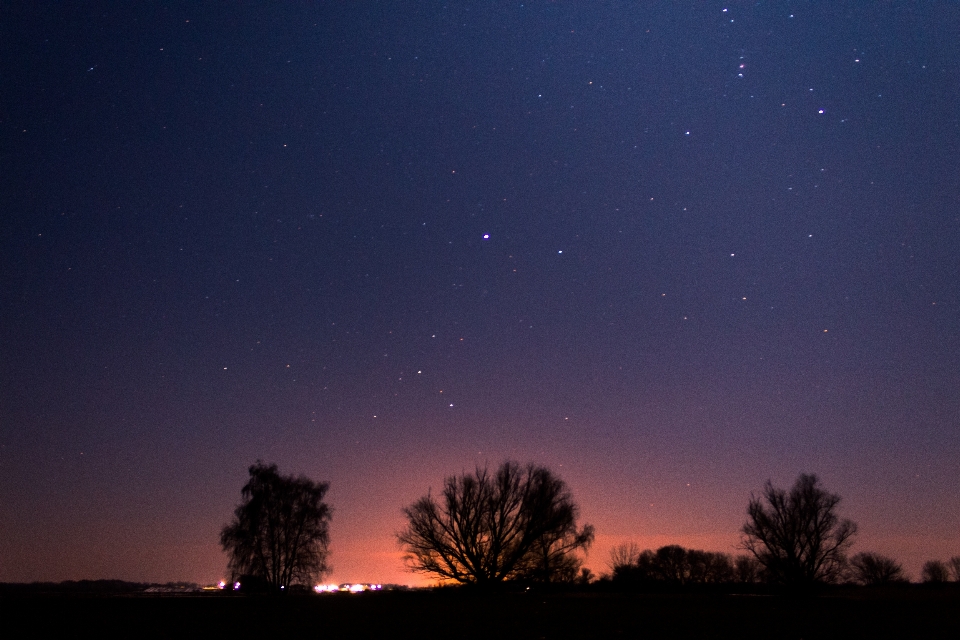 Noche foto hermoso estrellas