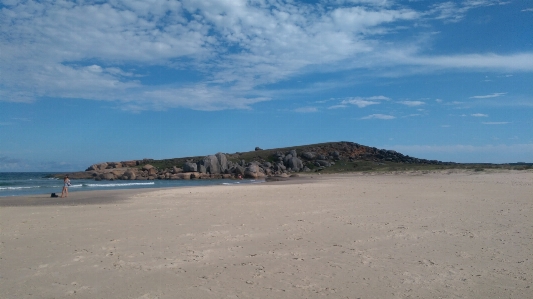 Blauer himmel
 strand küsten- und ozeanlandformen
 küste Foto